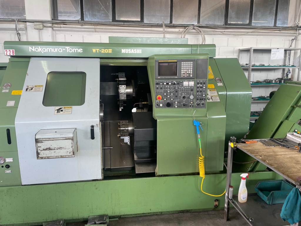 TORNIO ORIZZONTALE NAKAMURA WT 20 II - Full machine photo 