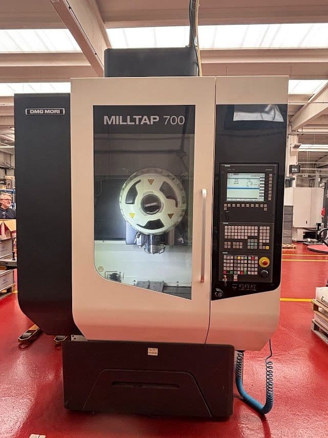 Centro di lavoro verticale DMG Mori Milltap 700