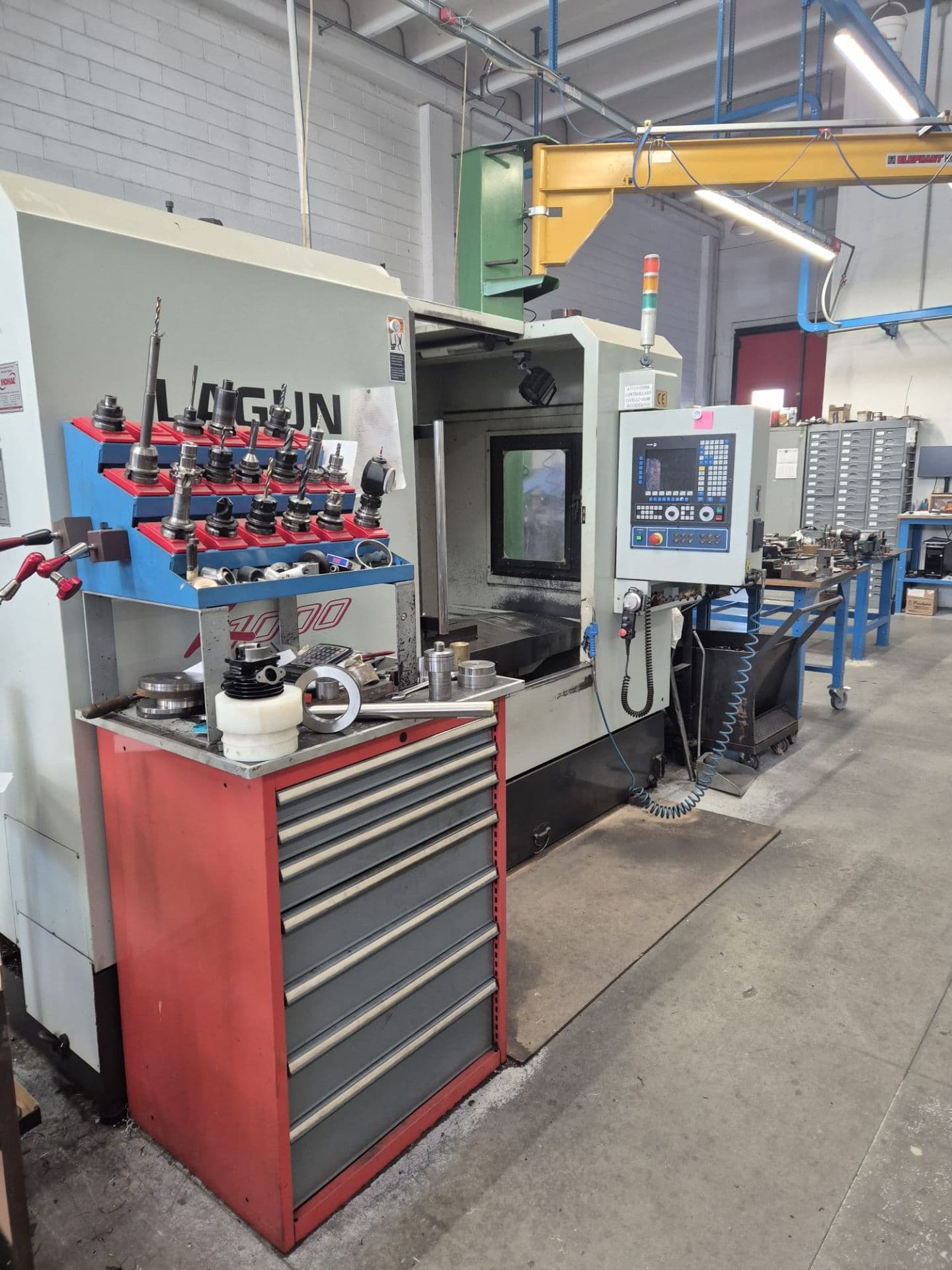 Centro di lavoro verticale Lagun L1000