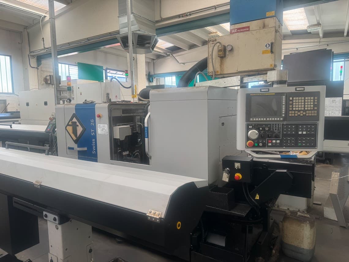 Tornio CNC a fantina mobile Tornos Swiss ST 26