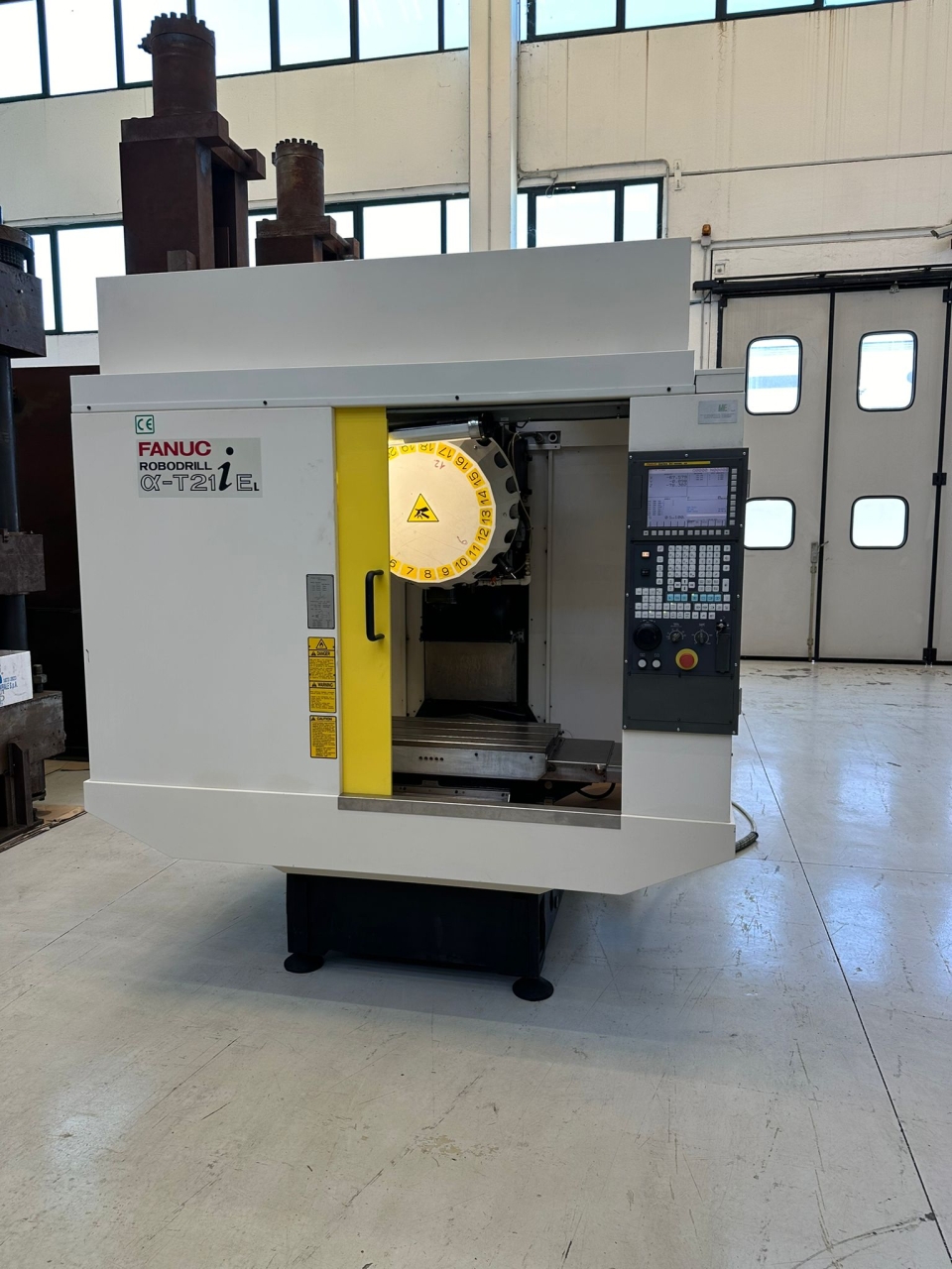 Centro Di Lavoro Verticale Fanuc Robodrill T21iE L