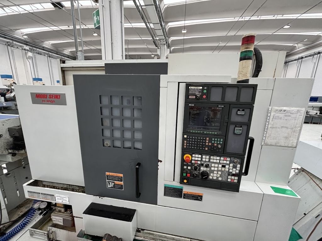 TORNIO MOTORIZZATO  Mori  Seiki NL 2000 SY 500